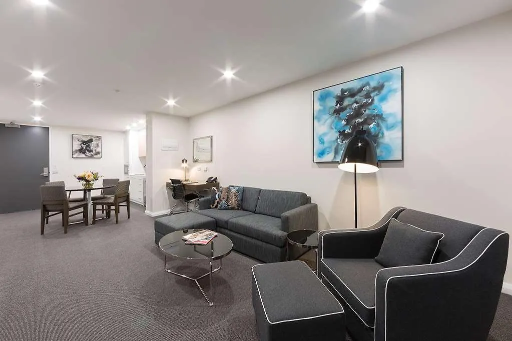 Avenue Hotel Canberra Australia