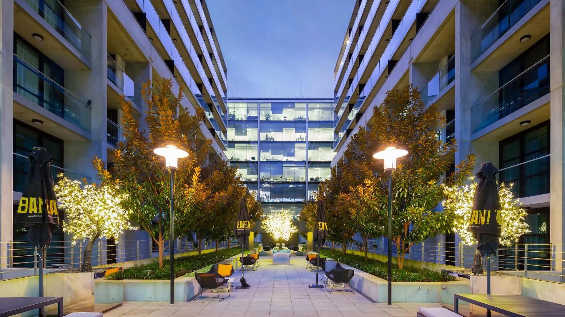 Avenue Hotel Canberra