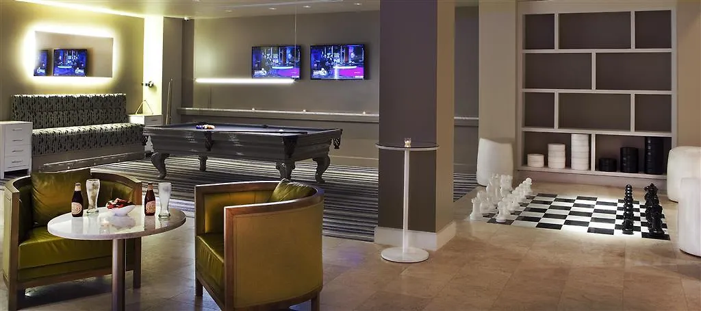 Avenue Hotel Canberra