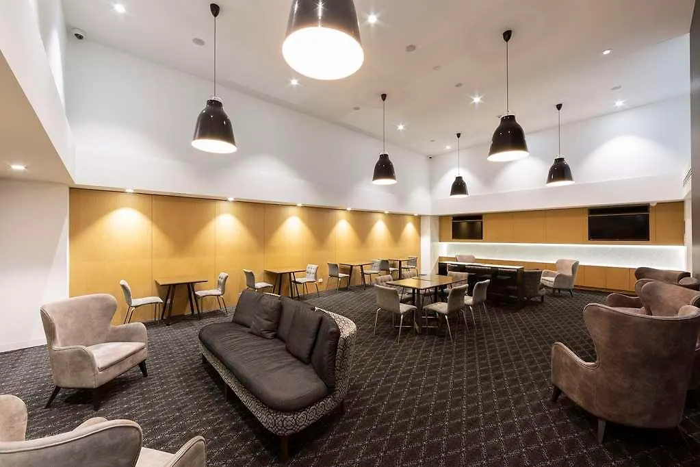 ****  Avenue Hotel Канберра Австралия